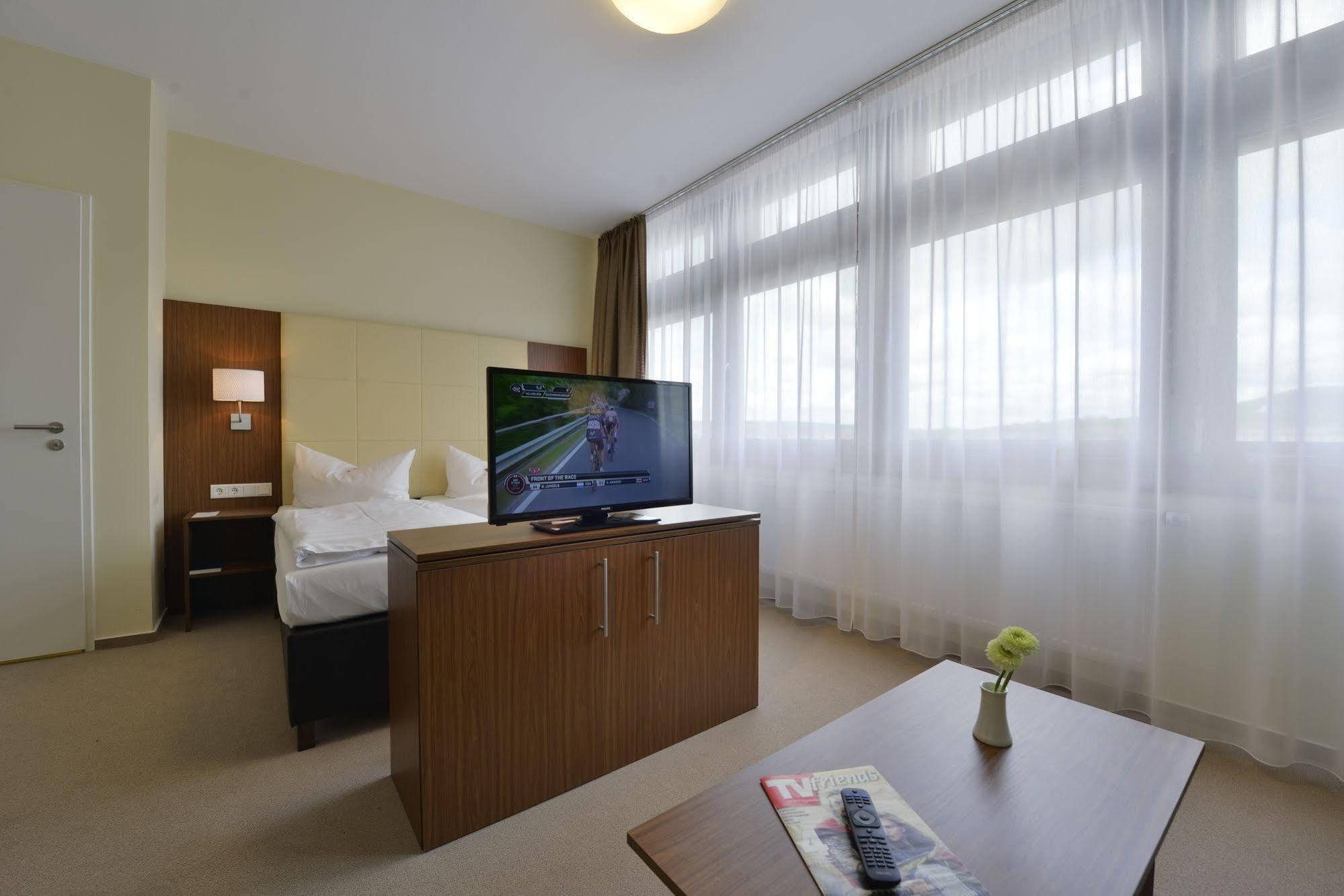 Invite Hotel Fulda City Hauptbahnhof מראה חיצוני תמונה